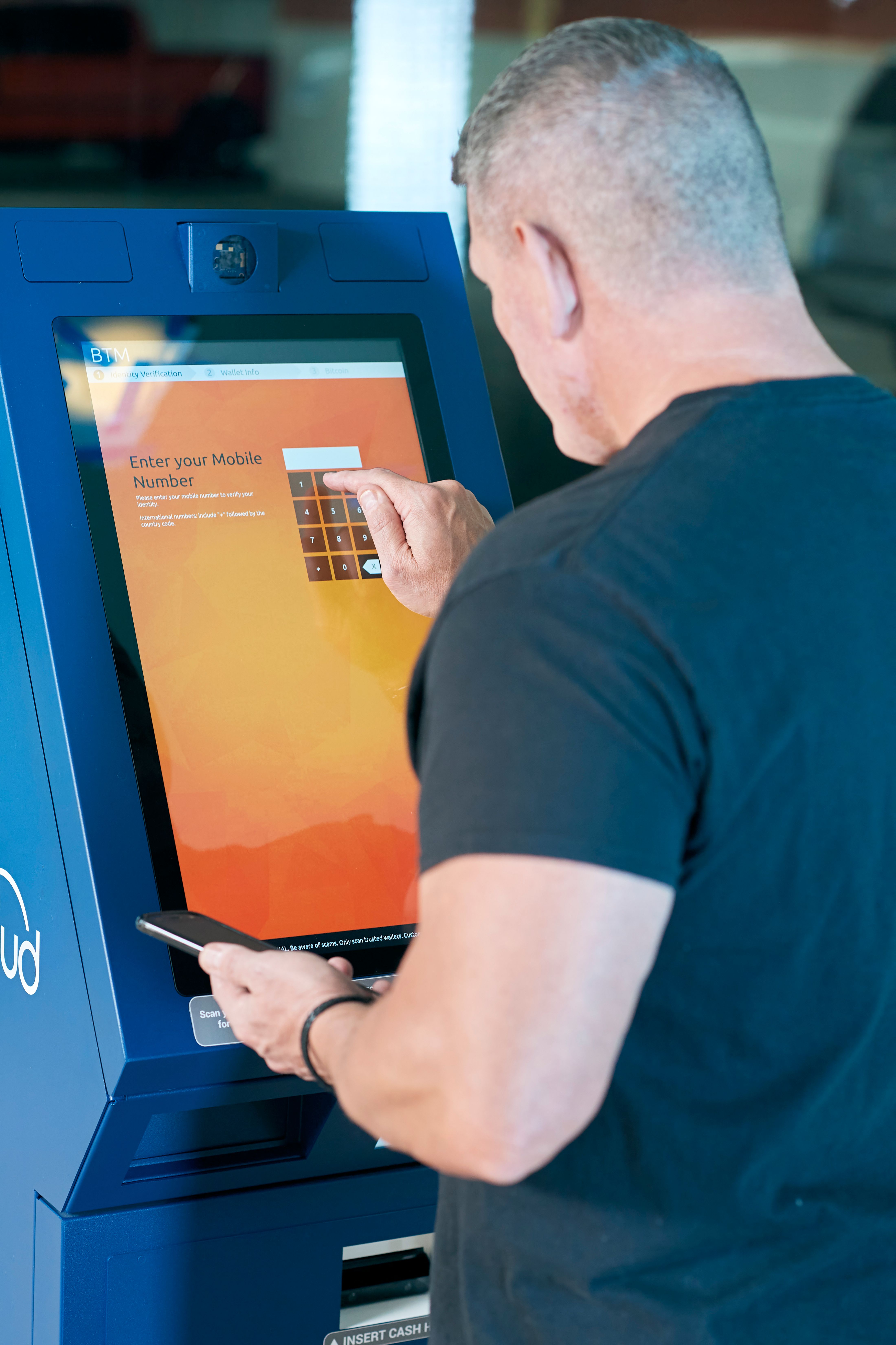 Dokunmatik ekranlı kiosk